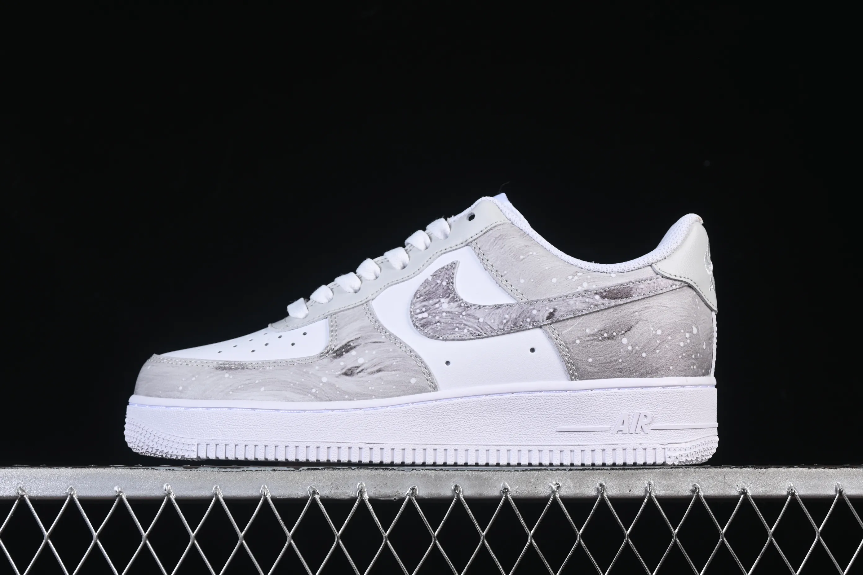 All categories Nk Air Force 1 Air Force series Nk Air Force 1 Low Air Force low top Nike Air Force 1'07 Low Two-dimensional theme Galaxy sequence Air Force 1 low-top casual sneakers ZH0316-131